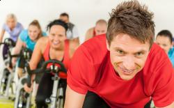 indoor cycling, cycling, rowerek stacjonarny, jazda na rowerze, kalorie, odchudzanie, sport